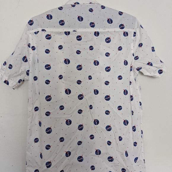 NASA button up - Picture 2 of 5